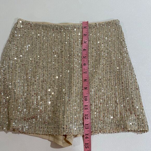 Abercrombie & Fitch Gold Sequin Mini Skirt Size Small Holiday Party NYE - Picture 8 of 8
